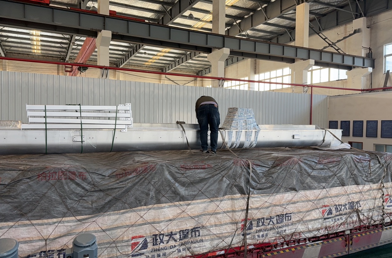 Vores transportørsystem er blevet sendt til Chengdu!